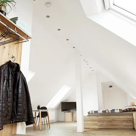 3 Lions Boarding House Stuttgart - Kontaktloser Check-in 3*