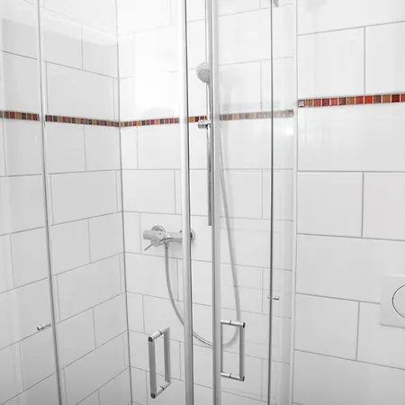 Bed & Breakfast 3 Lions Boarding House Stuttgart - Kontaktloser Check-in 3*
